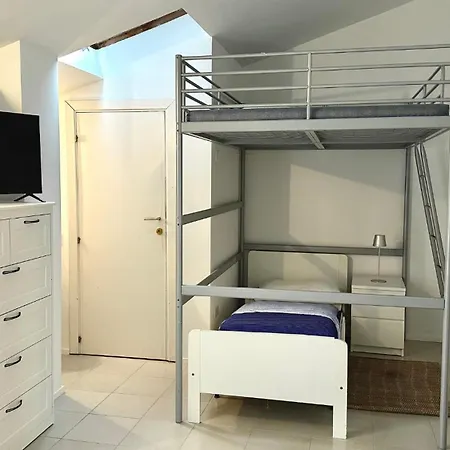 N290 - Numana, Comodo Trilocale Con Terrazzo Vista Mare Numana