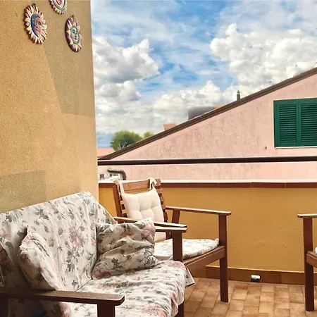 N290 - Numana, Comodo Trilocale Con Terrazzo Vista Mare *